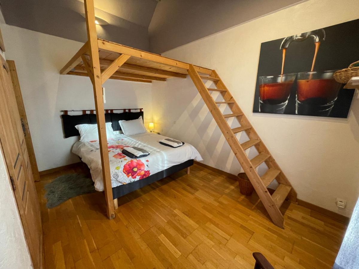 Le Calme De La Garrigue Bed & Breakfast Russan Luaran gambar